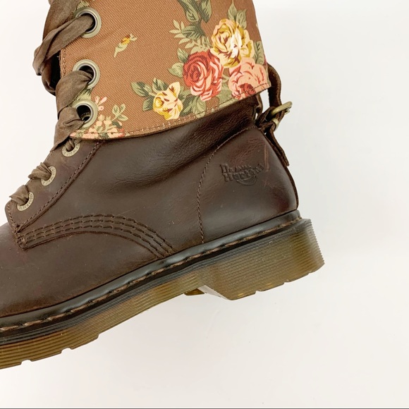 SOLD Dr. Martens Triumph Brown Leather Boots Flora - Picture 5 of 8